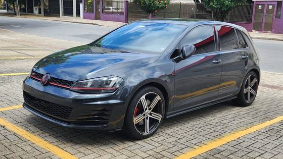 VOLKSWAGEN GOLF 2.0 TSI GTI 16V TURBO GASOLINA 4P AUTOMÁTICO